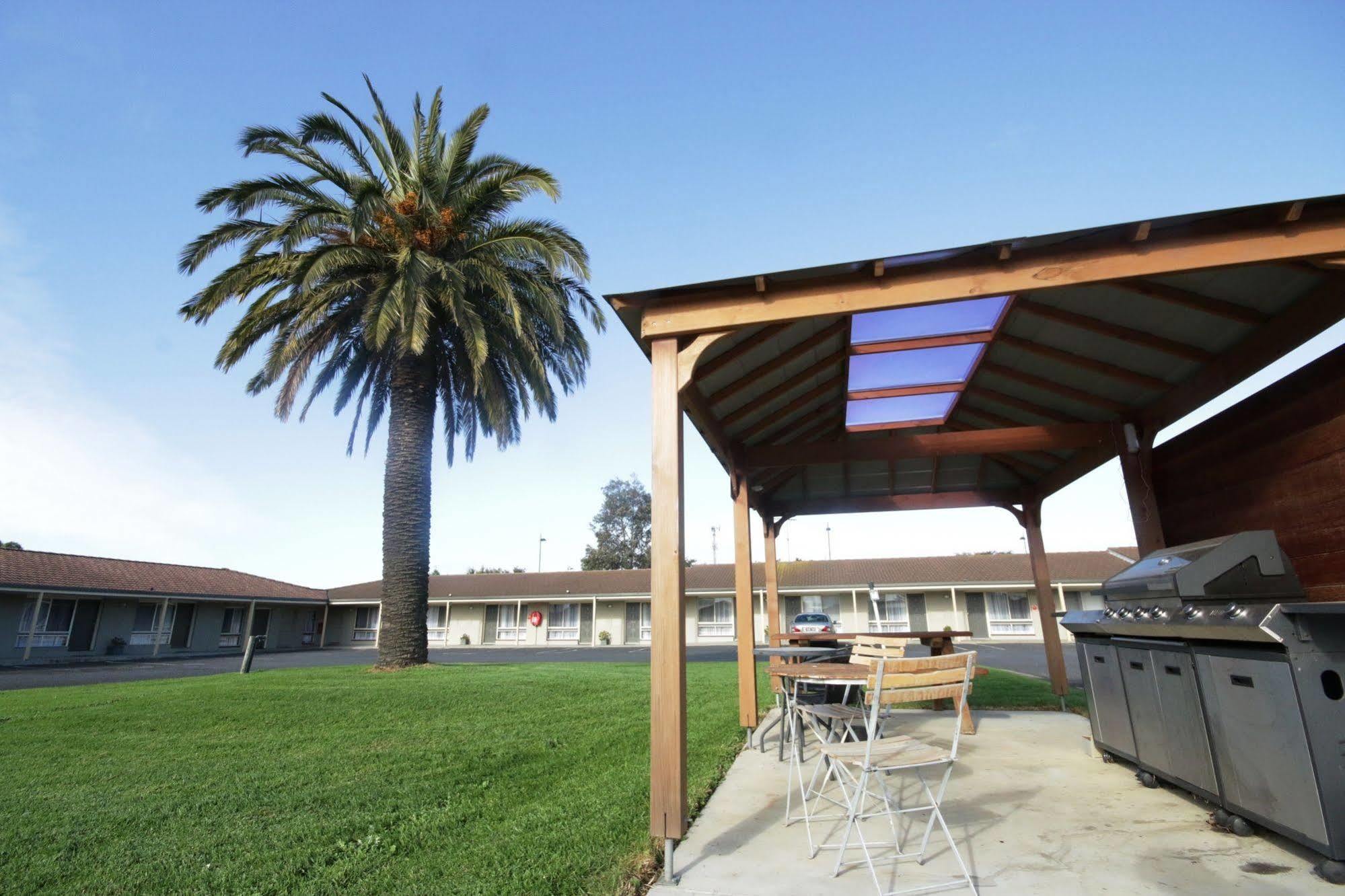 Golden Palms Motel Geelong Zewnętrze zdjęcie