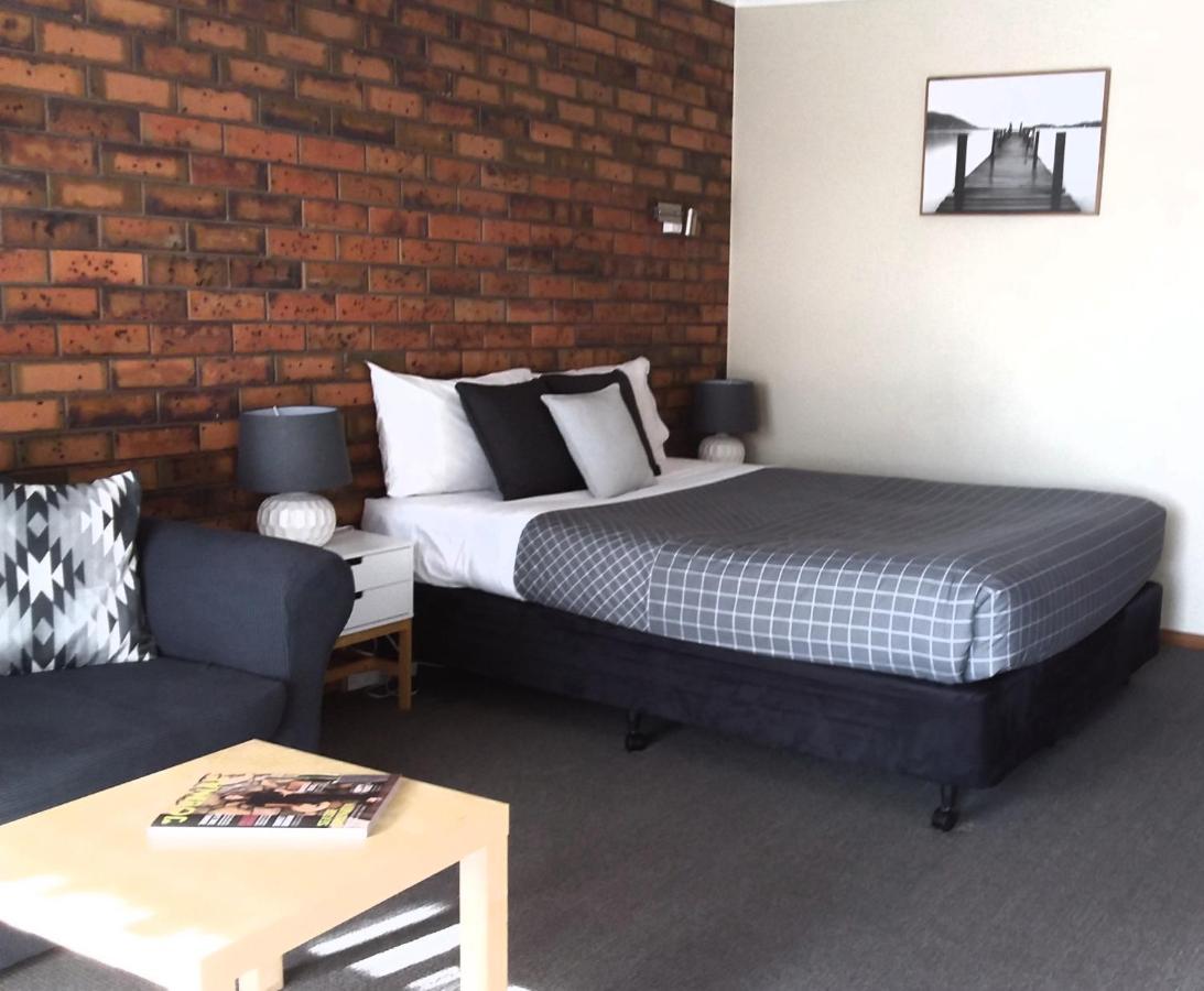 Golden Palms Motel Geelong Zewnętrze zdjęcie